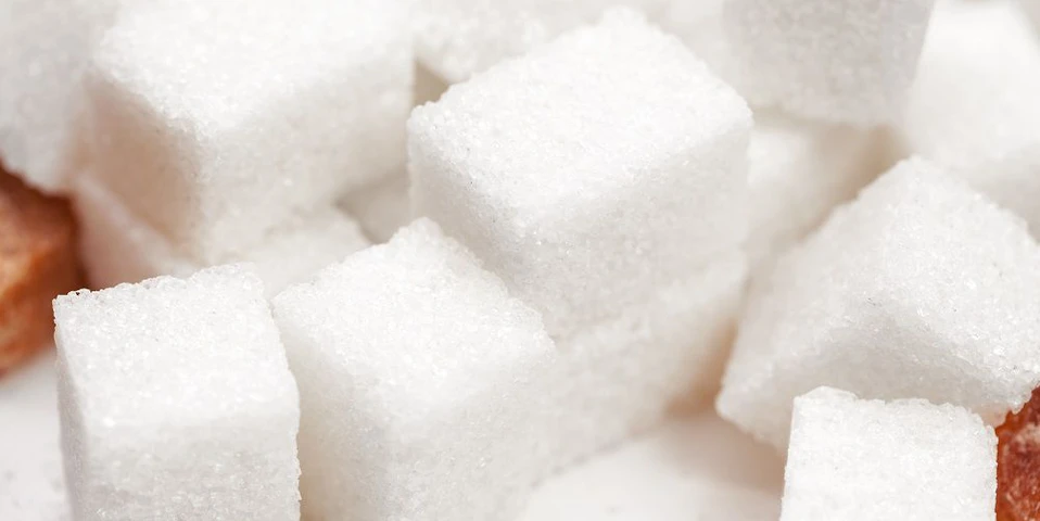 Dlaczego cukier jest tak drogi i dlaczego zaczyna go brakować w sklepach?